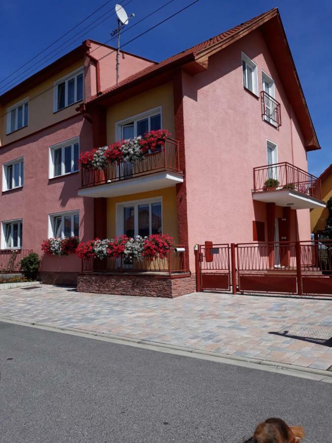 Apartmany Boss Liptovský Mikuláš Εξωτερικό φωτογραφία